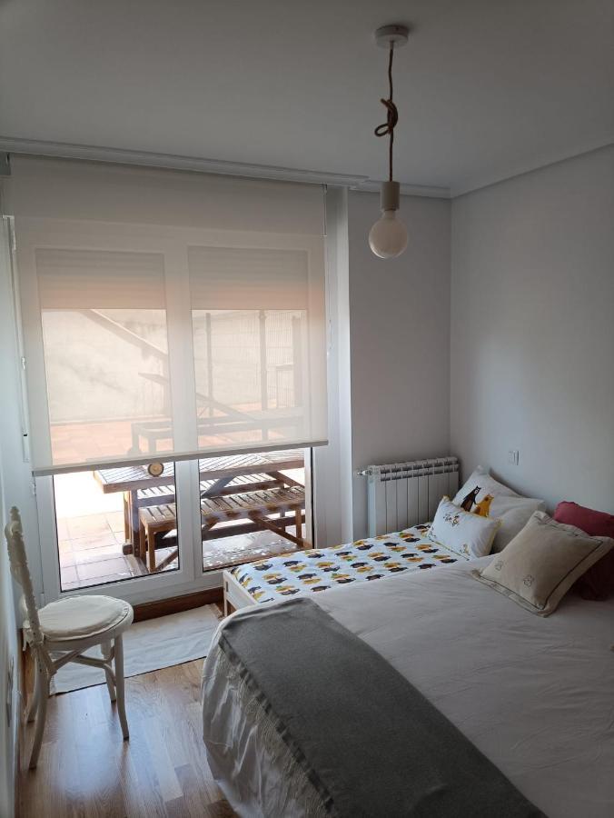 Apartamento Con Terraza 柯米拉斯 外观 照片