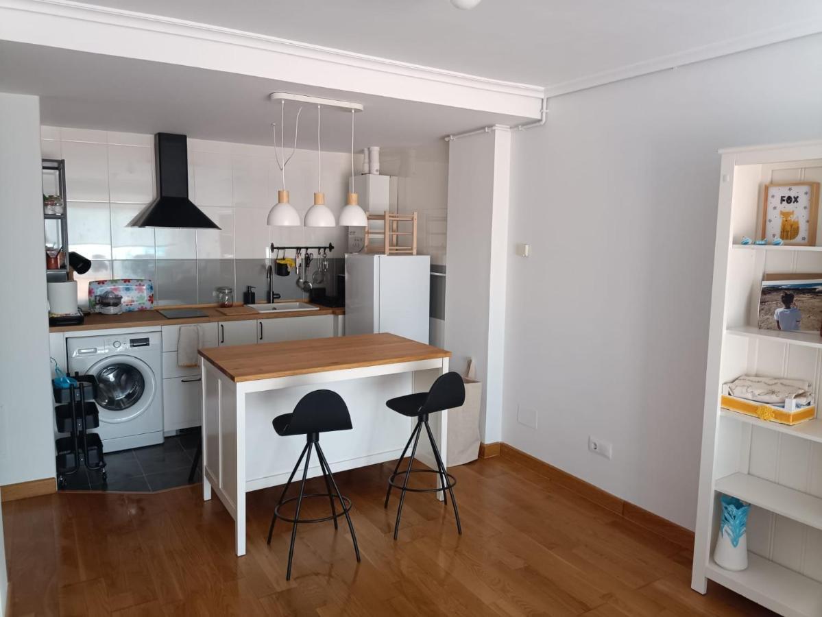Apartamento Con Terraza 柯米拉斯 外观 照片